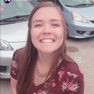 Meet your Posher, Callie